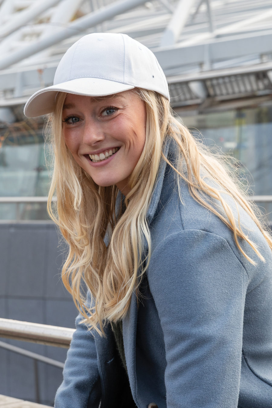 woman wearing a cotton cap